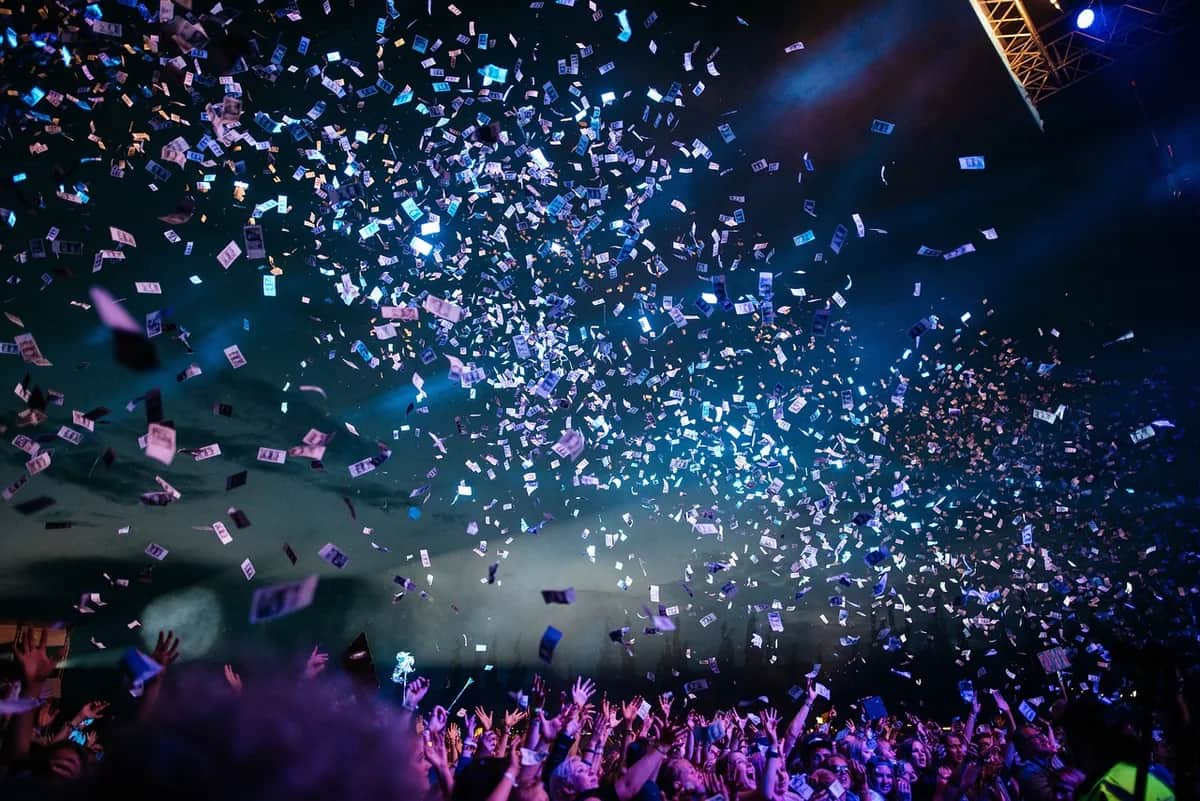 Die Toten Hosen – Ohne Plan ganz nach oben