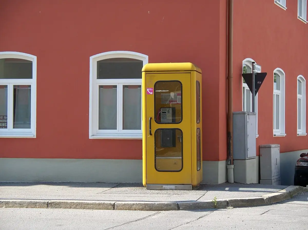 Die Telefonzelle in Zahlen: was belegt ist und was nicht
